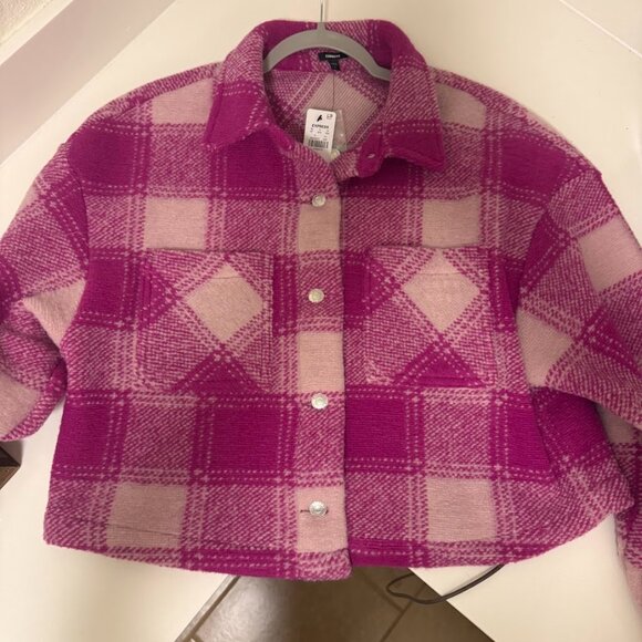 Express Pink Plaid Cropped Shacket – Size L NWT - Picture 2 of 7